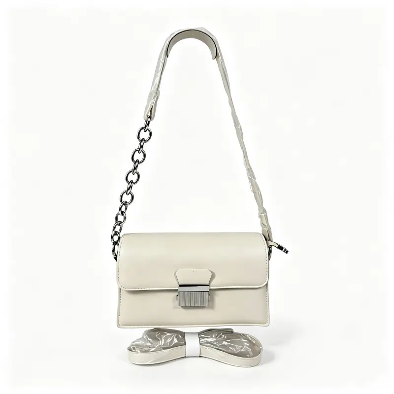 sac bandoulière pour femmes-28 - Sac à Bandoulière - Vente en gros articles Afrique_Sacs_Parfums_Petit électroménager...