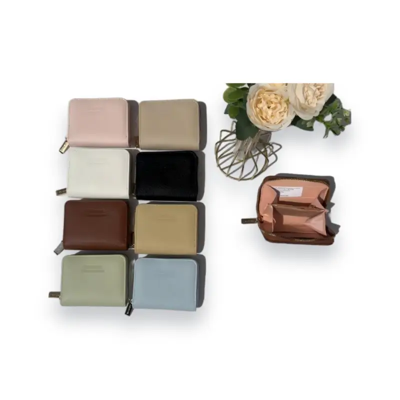 portefeuille en cuir pour femmes-10 - Portefeuille Pour Femme - Vente en gros articles Afrique_Sacs_Parfums_Petit électro...
